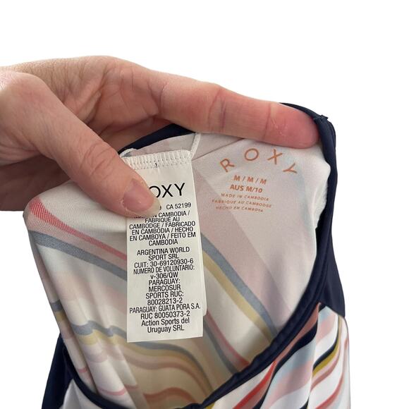 Women's Roxy long sleeved colorful striped rash guard - Medium - Picture 4 of 4